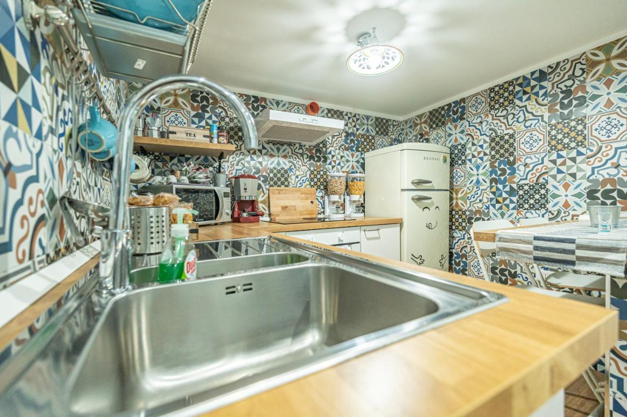 Casa Vacanze Decumano 17 Неаполь Экстерьер фото
