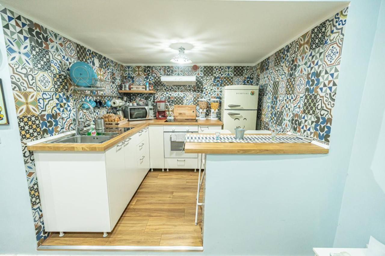 Casa Vacanze Decumano 17 Неаполь Экстерьер фото